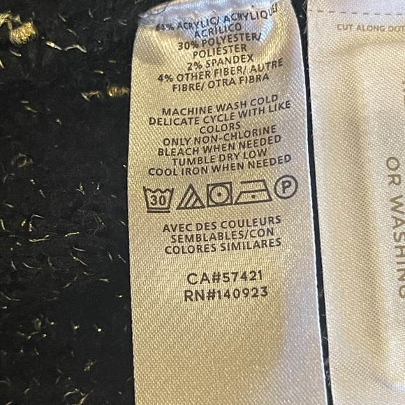 NEW! Ann Taylor Black & Metallic Gold Turtleneck Puff Sleeve Sweater Size S/P - Picture 10 of 11